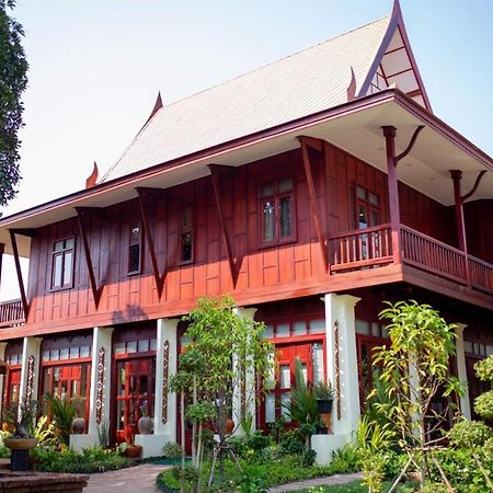 Baan Lhang Wangh บ้านหลังวัง Пхитсанулок Экстерьер фото