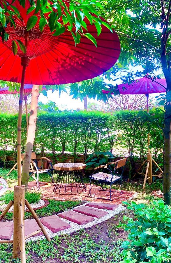 Baan Lhang Wangh บ้านหลังวัง Пхитсанулок Экстерьер фото