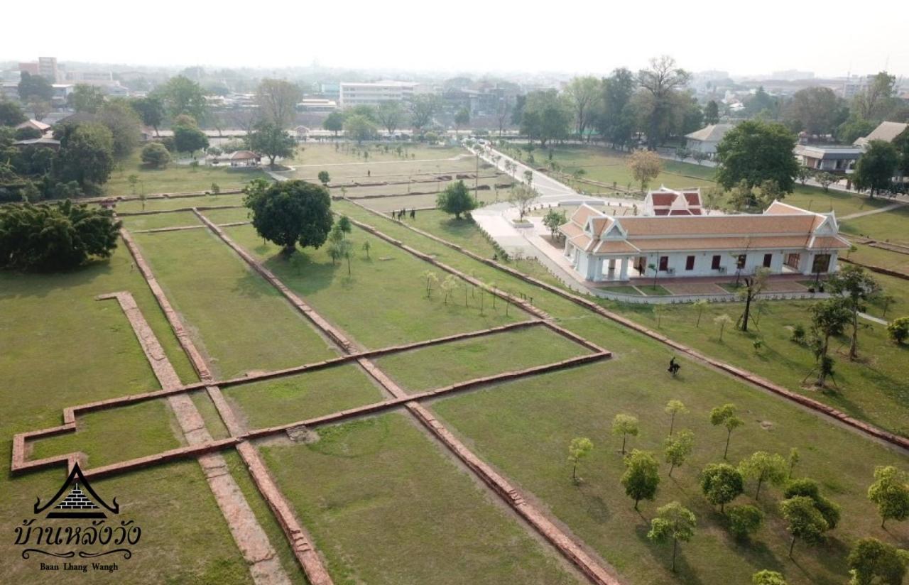 Baan Lhang Wangh บ้านหลังวัง Пхитсанулок Экстерьер фото